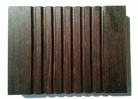 桃花江戶外竹地板正面，大溝槽紋理